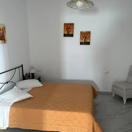 Hotel Sofia Village 3*