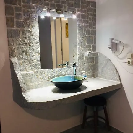 Sofia Village 3*